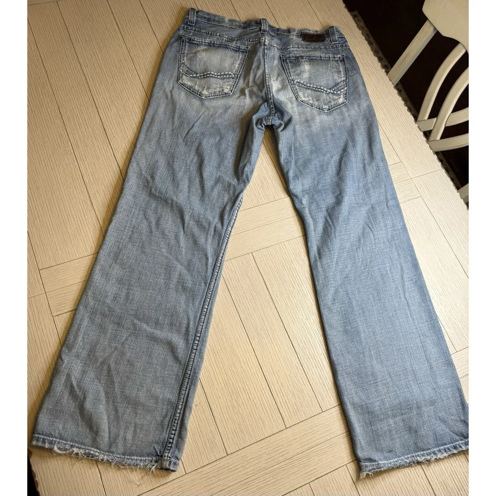 BKE Buckle TYLER 34x32 Men Straight Leg Blue Denim‎ Distressed Lived In Jeans